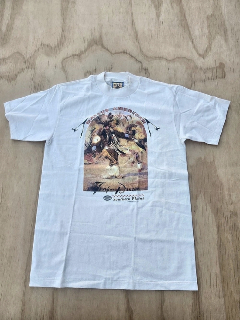 Vintage 90's Tee  Tradition Dancers Southern Plains Graphic Short